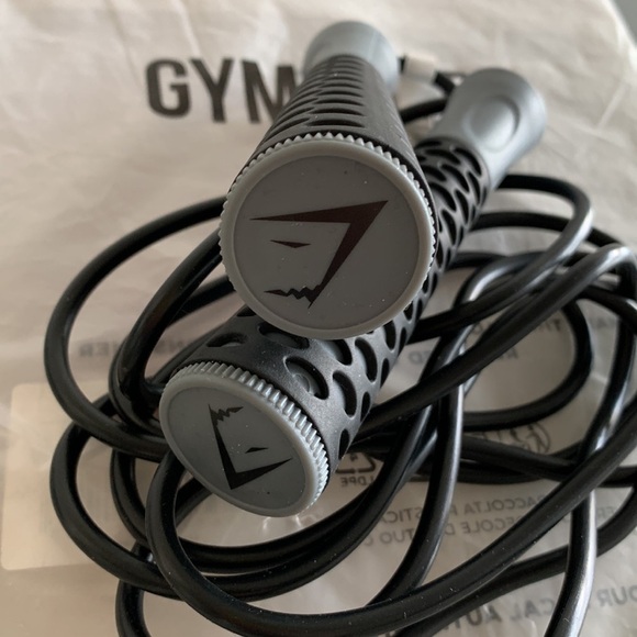 BNWT GYMSHARK Limited Edition Jumping Rope Gym Equipment  Black Grey SOLD OUT - Picture 3 of 5